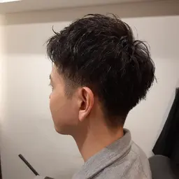 カット+シャンプー（ツーブロックスタイル）（写真参考）