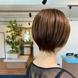 【丸みショート、くびれショート、ショートボブ】レディースショートカット