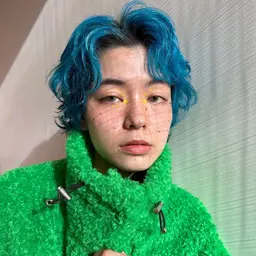 【人気👑No.1】カット+ケアブリーチ+高発色カラー(N.マニキュアなど)+トリートメント