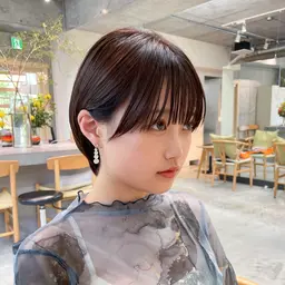 ショートに切らせて頂ける方限定 ※ウルフ、ボブ、刈り上げ　NG  10​〜​40代限定　19:30​〜​