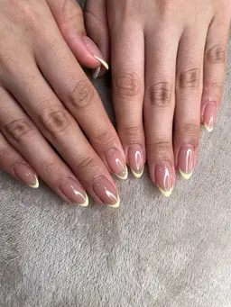 クリアベースフレンチネイル （オフ込み）