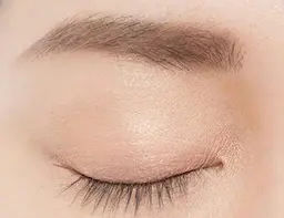 アイブロウスタイリング（お仕上げメイク込み）