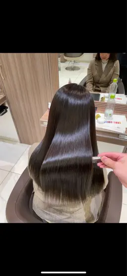 ✨極上ツヤ感髪質改善✨　縮毛矯正🖤(ブリーチ毛は要相談)トリートメント別
