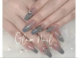 ✨チップ長さ出し × カラーグラデーション／フレンチ💅（現金のみ）