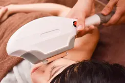 【新成人限定】うなじ脱毛+フェイシャル　特別価格✨