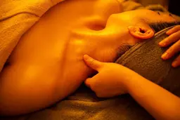 リンパマッサージ60分✨