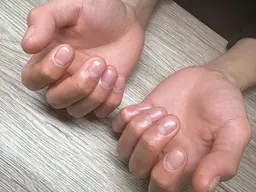 💅丁寧なネイルケア&クリアカラー【メンズネイル】