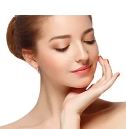 お顔全体ハイブリット脱毛¥3850‼︎人気の顔脱毛☆彡鼻下や顎の産毛、頬の産毛気になりませんか？