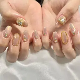 9/31まで初回オフ代込み 6000円❣️持ち込みデザイン可❤️シンプル60分🎀