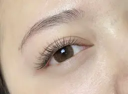 フラットラッシュ100本(LEDマツエク➕1100円)オフ➕500円