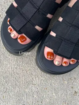 フット 【アート6本​〜​10本➕ワンカラーorラメ】オフあり