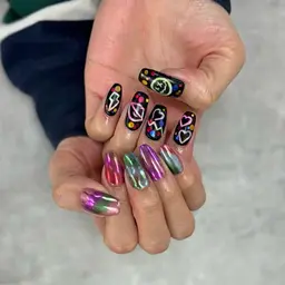 HAND💅オフ無料☪️カラフルミラーネイル🪞7,000円(税込)