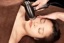 🌟目指せ！マイナス5歳肌！フェイシャル🌟