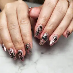 【デザインを楽しむ】10本付け放題アートコース(オフケア込み)