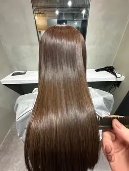 【4月5月6月限定💛】メゾンストレート＋似合わせカット＋髪質改善トリートメント