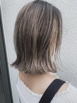 カット＋ハイライトカラー