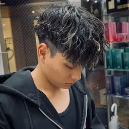 大人気のオススメパーマ！ツイストスパイラル【骨格矯正カット➕ツイストスパイラルパーマ⚡️🌀】