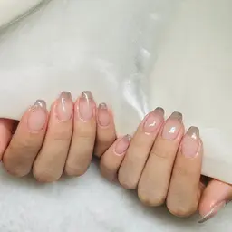 🍒ハンド👐🏻ラメグラデーション💕　(新規ジェルオフ無料)