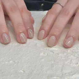 ワンカラーorラメグラデ🤍