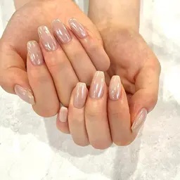 ちゅるんオーロラワンカラー✨（パラジェル無料）※新規、30日以内の再来ジェルオフ無料