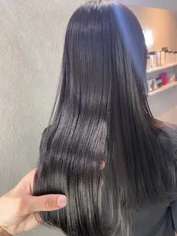【クセが気になる方へ】　艶髪ストレート（縮毛矯正）+カット ¥16500