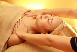 〈L平日昼〉[5回¥4.5万~]育乳バストUP★独自技術で驚き体験！体験120分3,980円