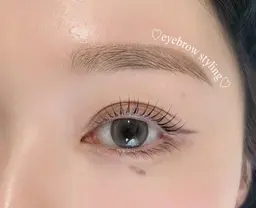 ✨美眉アイブロウスタイリング(毛量調節込) ¥5,500