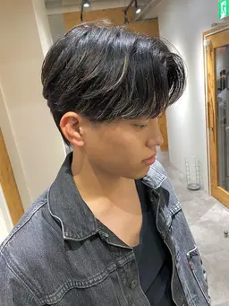 🔥12月限定当日予約クーポン🔥カット(シャンプーブロー込)限定価格🚨