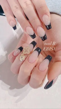 フレンチスカルプ❗️お好きなカラーにてご利用頂けます🌸