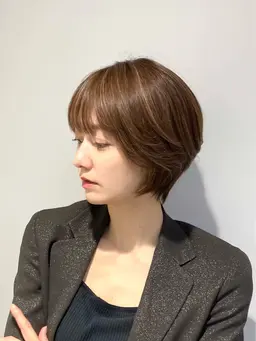 本日限定✨撮影モデルクーポン✨白髪ぼかしハイライト＆トリートメント