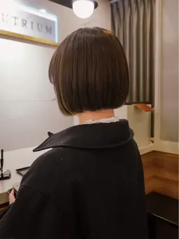 bob cut ✂️ 【4500円相当treatment付】