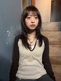 【平日限定メニュー 🪐】シャギーな質感のハッシュカット 🎀