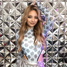 【ご新規様価格】艶カラー＋ジルコニアシールエクステL(へそ上)60本　¥18000​〜​