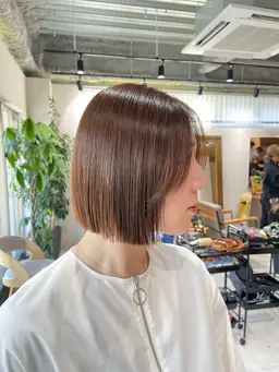 【🦄切りっぱなしパッツンボブ🦄】カット+トリートメント