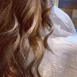 マツエク150本つけ放題＋ヘア艶カラー