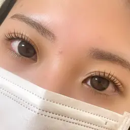 【まつげ】上下パリジェンヌラッシュリフト❤︎下まつげパーマで小顔効果✨まつげのトリートメント付き🌿