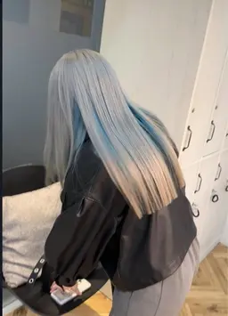 【ダメージ94%off】ケアブリーチ+ケアカラー ￥16900