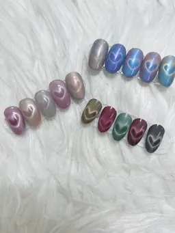 ハンドネイルオフ込み、パラジェル使用ハートマグネット