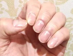 自爪うるつやコース(爪磨き&ドライケア)