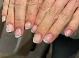 【オフ込み】フレンチ(クリアべース)❄️ ¥8,900→ ¥3,300