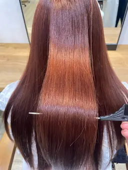 【しっかりケアしながら美髪に✨】ケアカラー+シャンプーブロー8.800円→3.300