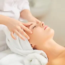 《指先までケアを🫧》二の腕から指先までじっくりマッサージ🌸