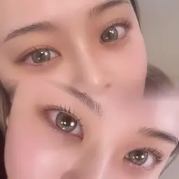 根本から立ち上げデザインからカールデザインモデルさまのご希望に合わせてまつげパーマの施術をさせて頂きます🎀