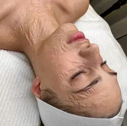 💎美白/エイジングケア特化💎【ラテスパ】フェイシャル~デコルテ&ゾンビマスク&ハイドロジェリーマスク