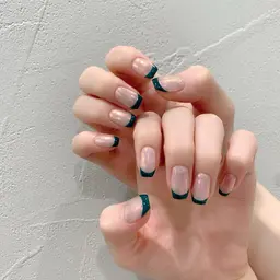 シンプル✴︎フレンチorカラーグラデーション✴︎ご新規＋３タイムズカードお持ちのお客様