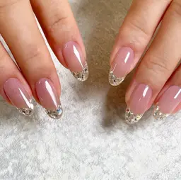 30%🈹🎀【オフあり】ガラスフレンチネイル「初回オフ込み」