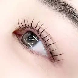 《パリジェンヌも🆗》うる艶まつげパーマ(上)🩵アイシャンプー付🫧✨