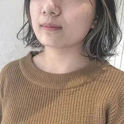 🌟〈minimo限定価格〉カット➕ブリーチ➕カラー(※イヤリングカラー限定)