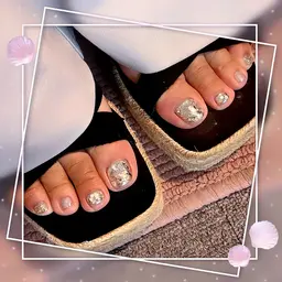 ☘️ (オフ込み)フット・ミラーネイル(37色がございます)