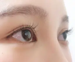 3Dボリュームラッシュ100束（300本）+コーティング込  💖毛質は2種類から選択可能です💖